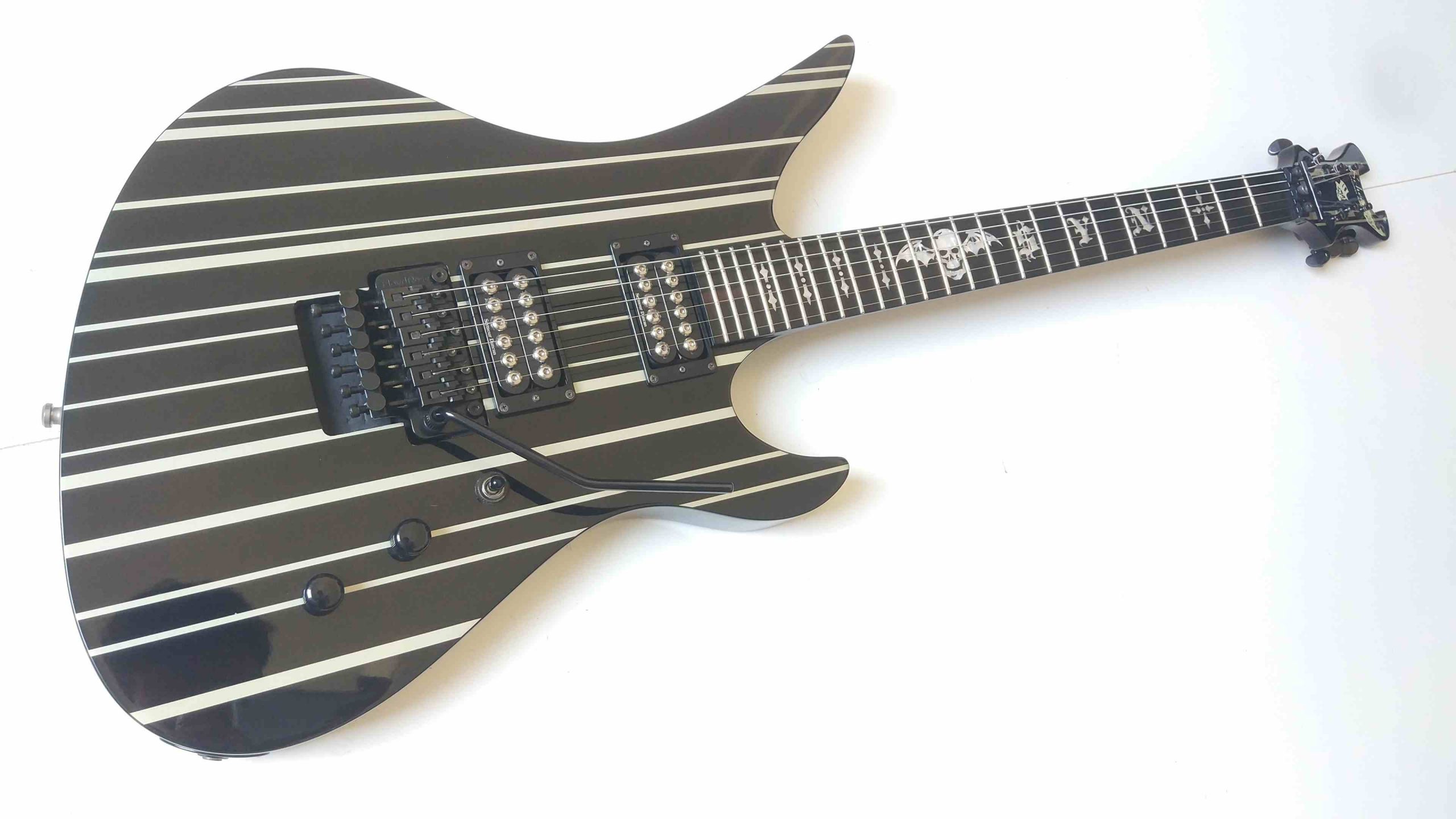 Schecter Synyster Gates Custom Harry Guitars Schecter Synyster Gates Custom Harry Guitars