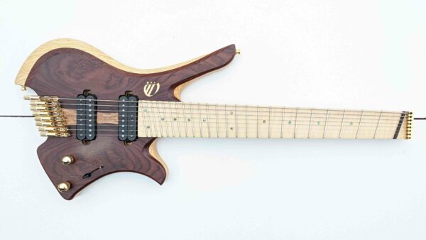 ギター Overload Custom Guitars Themis 8 PXL_20210203_155407253-600x338