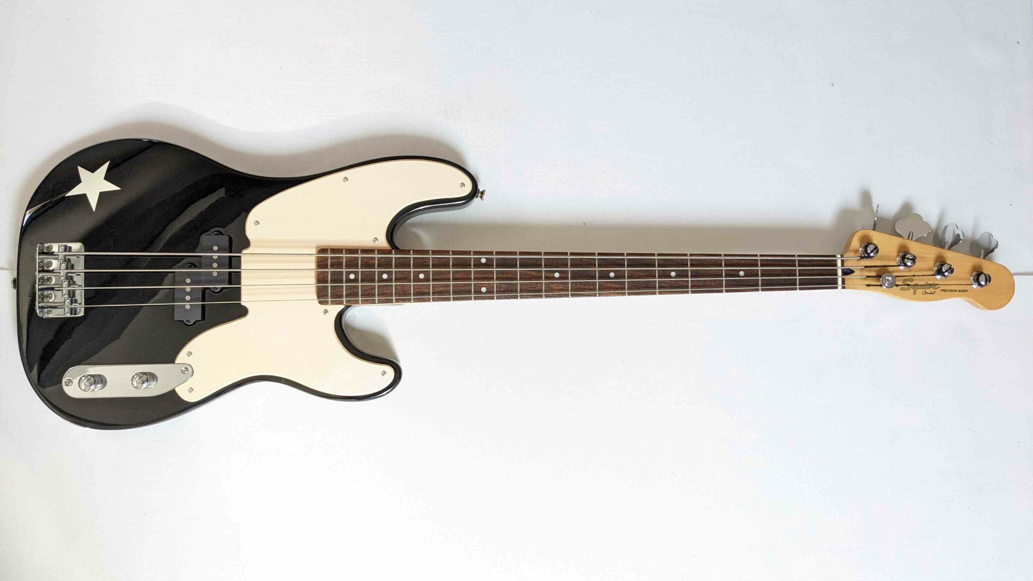 Squier Precision Bass Mike Dirnt Harry Guitars