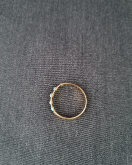 18 carat gold ring