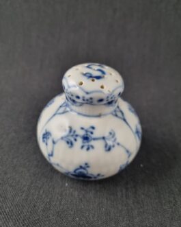 Blue Fluted Half Lace salt shaker #712