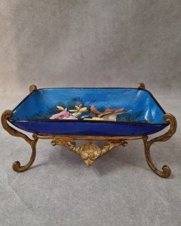 Small porcelain tray with painting