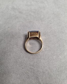 14 carat gold ring