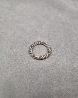 Twisted silver ring