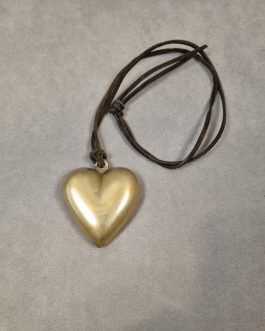 Large heart pendant