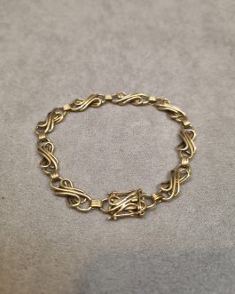 Bracelet of 14 carat gold