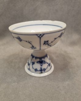 Blue Fluted Fluted rare double egg cup #301