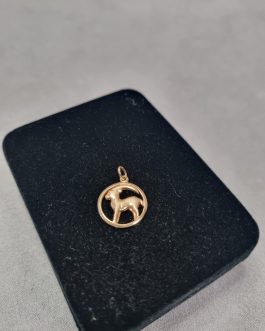 A 14 karat gold charm/pendant