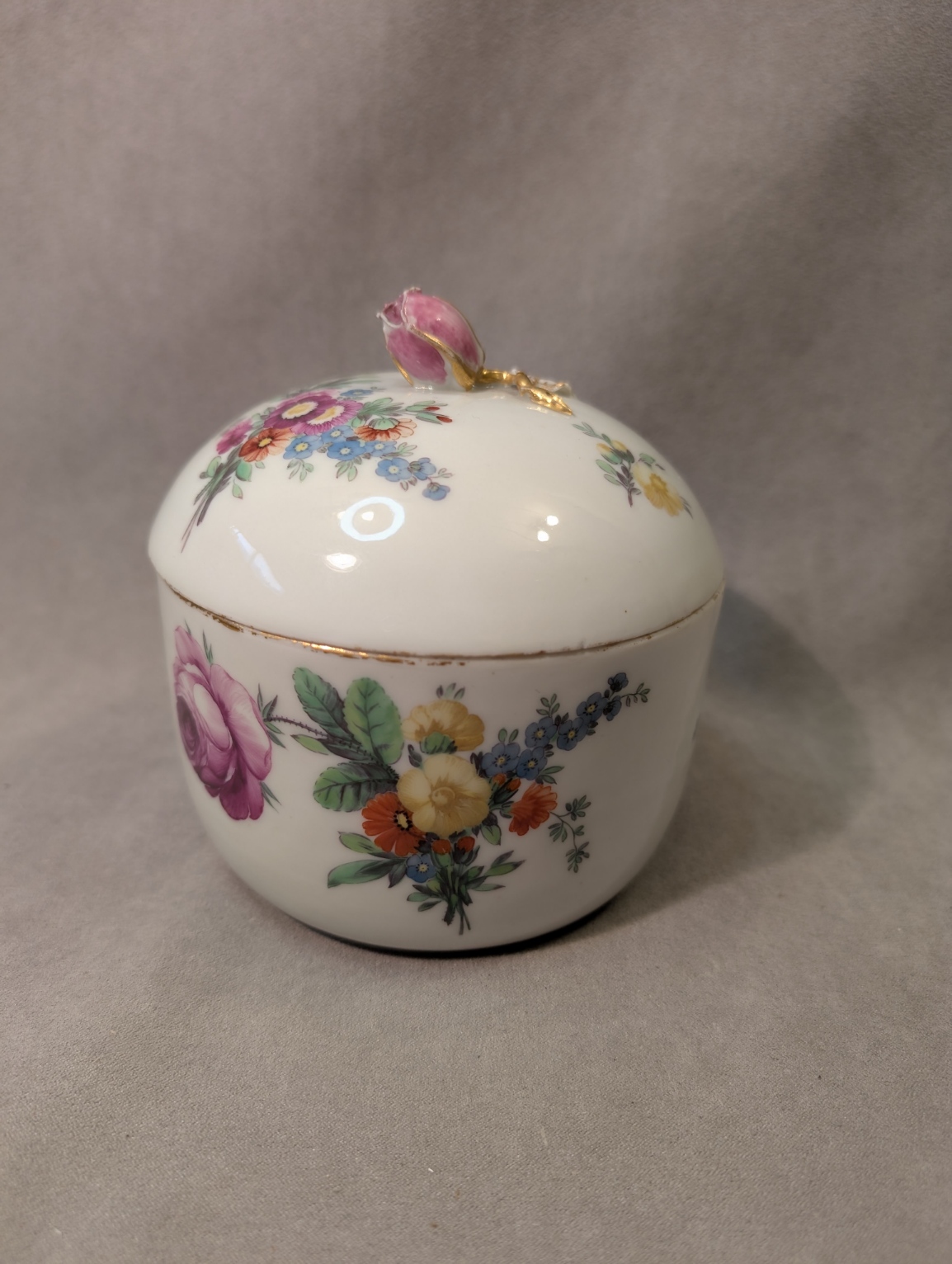 Kongelig Porcelæn: Kaffeservice fra ca. 1780/Royal Copenhagen: Coffe set from app. 1780 - Billede 10