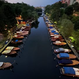 Båtar sedda från Västerbron 16 Juni 2023