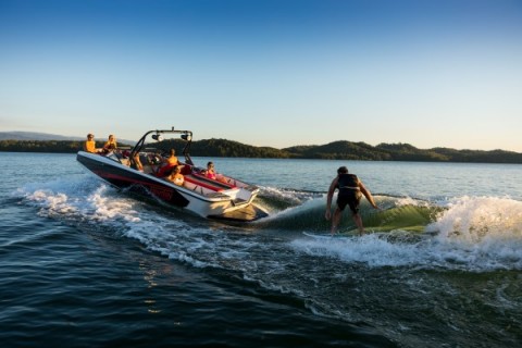 heyday_wakesportboat_2018