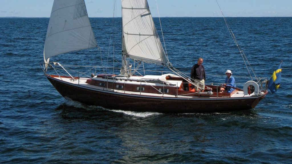 This is the 31' Arietta designed by and built for yacht designer Olle Enderlein, later owned by me for 25 years