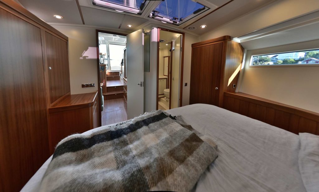 PPH, owner's stateroom looking aft