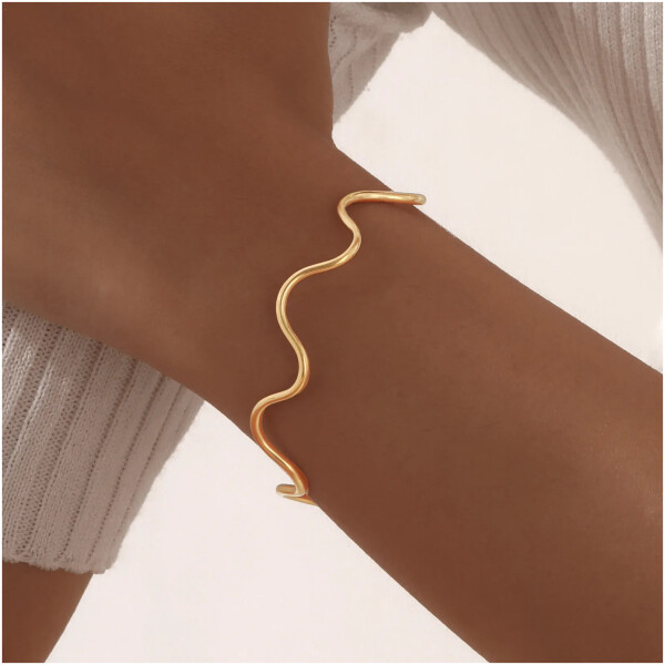 Sidsel Wave Bangle - Image 3