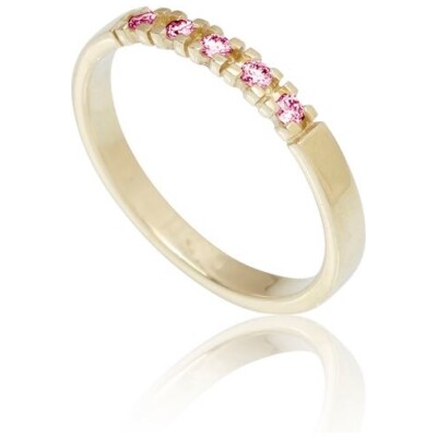 Alliancering i guld med 5 stk. diamant ialt: 0,10 ct. Lab