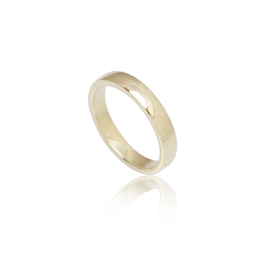 ALLIANZ/STARZ/LUXUZ(2,4-4,4 mm) Makkeren til hendes alliancering 3,40 mm. herre vielsesring i 8 kt. guld. Klassisk og tidløs.