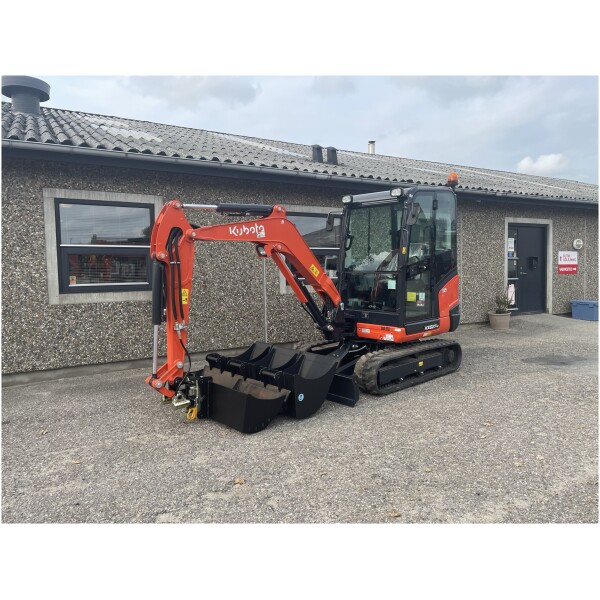 Minigraver Kubota U27 2