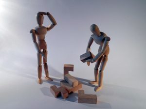 Problem: Et problem er en vanskelig situasjon eller et hinder som krever en løsning. Det er ofte noe negativt som forårsaker frustrasjon, hindrer fremgang eller truer et ønsket resultat.
