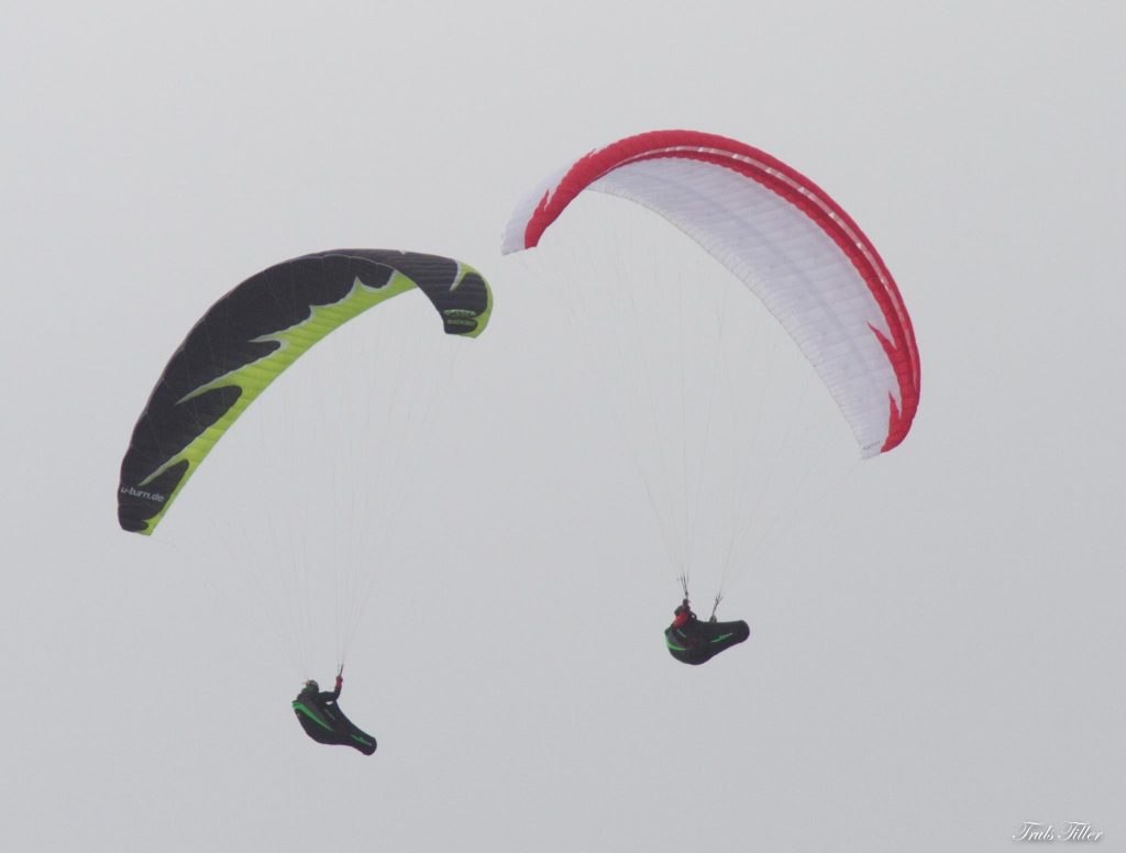 Jeg og Ragna flyr paraglider sammen / Foto: Truls Tiller