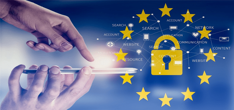 Illustrasjon av GDPR og personvern i EU, med smarttelefon, hengelås og EU-stjerner som symboliserer datasikkerhet og regulering av digitale tjenester.