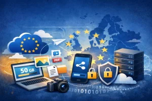 Illustrasjon i blå og gule toner som viser digital fildeling innenfor Europa. I bakgrunnen er et kart over Europa med EU-stjerner, omgitt av sky- og nettverksgrafikk. I forgrunnen vises en bærbar PC med fremdriftslinje, et kamera, et mobiltelefonikon for deling, servere, hengelåser og et skjold som symboliserer sikkerhet og personvern. Dotted linjer og binærkode illustrerer dataoverføring mellom enheter og skylagring.