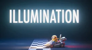 Illumination-logoen vises mot mørk bakgrunn, med teksten «ILLUMINATION» i store lyse bokstaver. Foran logoen sitter to Minions i en liten gokart ved en startlinje, opplyst av scenelys.