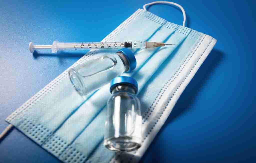 En Bélgica, un médico es sospechoso de falsificar miles de certificados de vacunación falsos