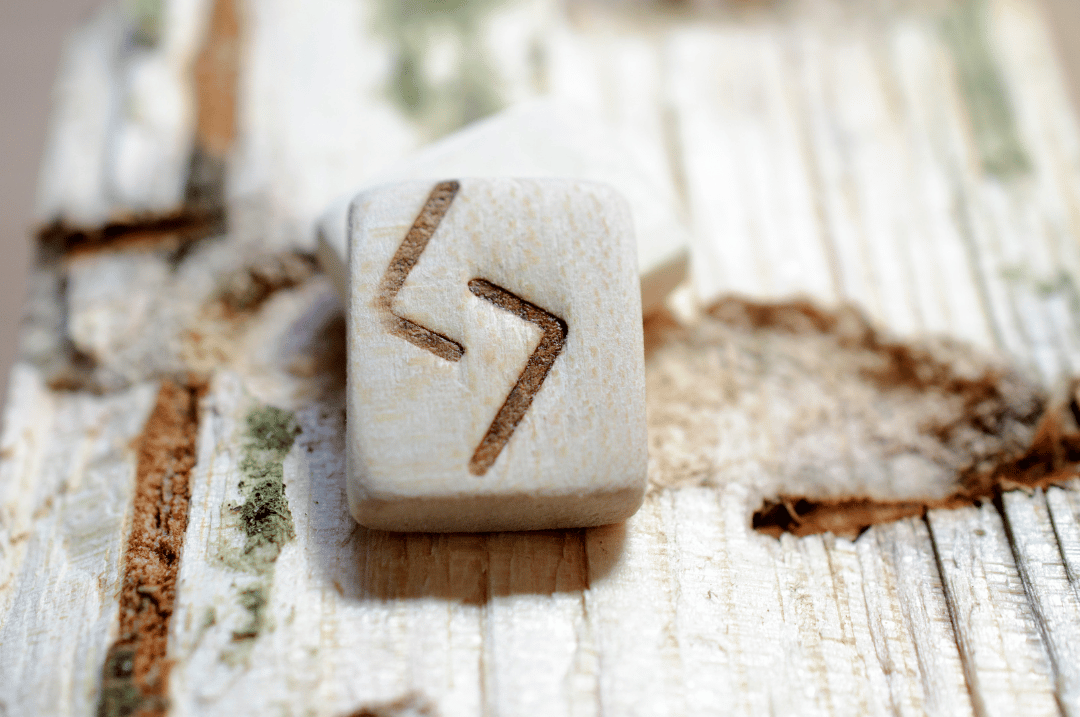 Rune: Jera/Jara/Jer (ᛡ)