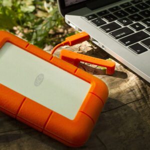 4TB LACIE RUGGED RAID PRO SD CARD SLOT, USB C AND USB 3.0