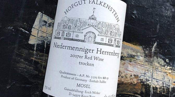 2017 Hofgut Falkenstein, Niedermenniger Herrenberg Red Wine Trocken, Mosel, Tyskland