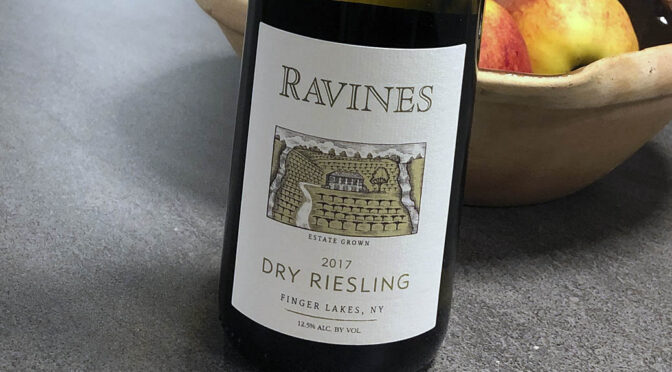 2017 Ravines Wine Cellars, Dry Riesling Finger Lakes, New York State, USA