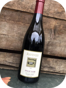 2015 Ravines Wine Cellars, Argetsinger Vineyard Pinot Noir, New York, USA