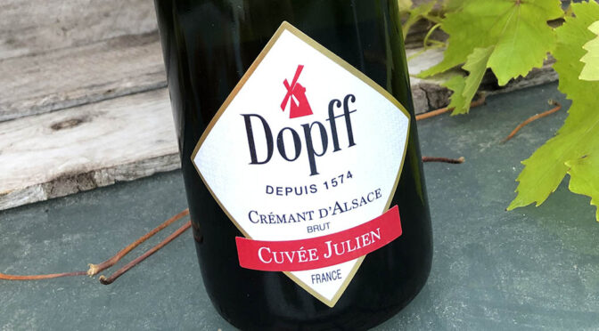 N.V. Dopff au Moulin, Cuvée Julien Crémant d’Alsace Brut, Alsace, Frankrig