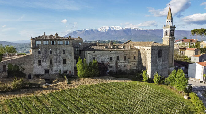 2020 Masciarelli, Castello di Semivicoli Abruzzo Pecorino, Abruzzo, Italien