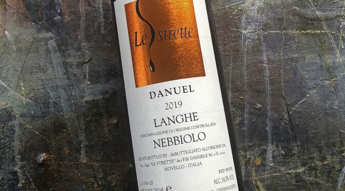 2019 Le Strette, Danuel Langhe Nebbiolo, Piemonte, Italien