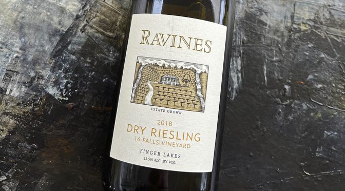 2018 Ravines Wine Cellars, Dry Riesling 16 Falls Vineyard, New York State, USA