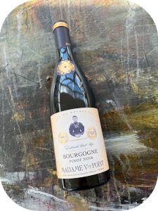 2019 Madame Veuve Point, Bourgogne Pinot Noir, Bourgogne, Frankrig