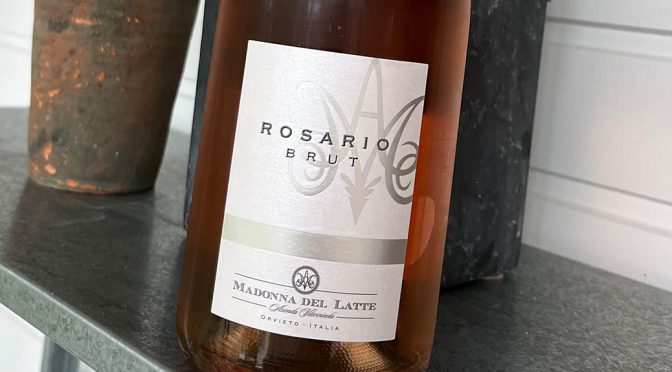 2019 Madonna del Latte, Rosario Vino Spumante Rosato Brut, Umbrien, Italien