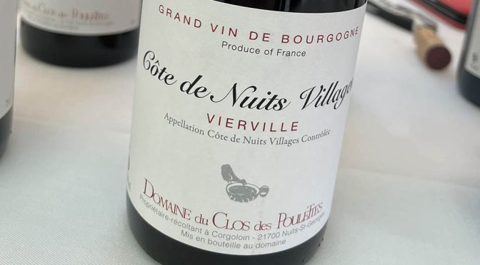 2019 Domaine du Clos des Poulettes, Côte de Nuits Villages Vierville, Bourgogne, Frankrig