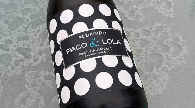 2020 Cooperativa Vitivinícola Arousana, Paco & Lola Albariño, Rías Baixas, Spanien