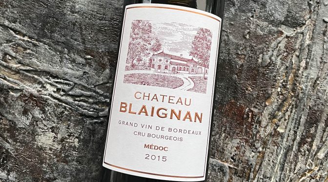 2015 Château Blaignan, Cru Bourgeois Médoc, Bordeaux, Frankrig