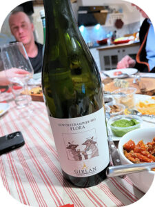 2011 Kellerei Girlan, Flora Gewürztraminer, Alto Adige, Italien