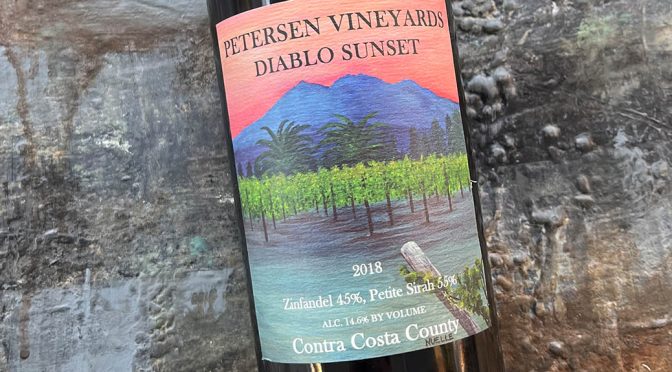 2018 Petersen Vineyards, Diablo Sunset, Californien, USA