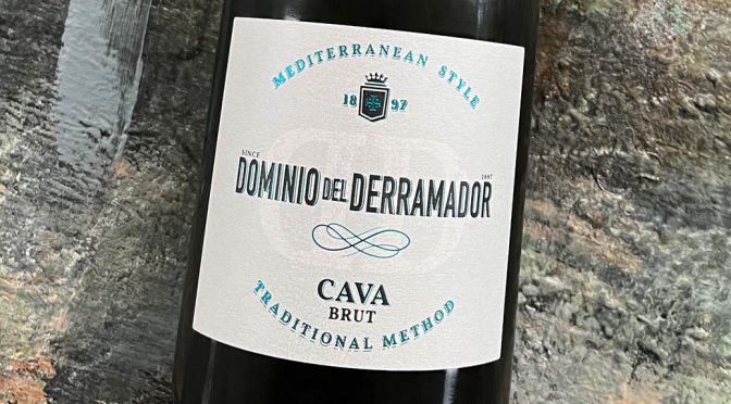 N.V. Bodegas Torre Oria, Dominio del Derramador Traditional Method Mediterranean Style Cava Brut, Valencia, Spanien