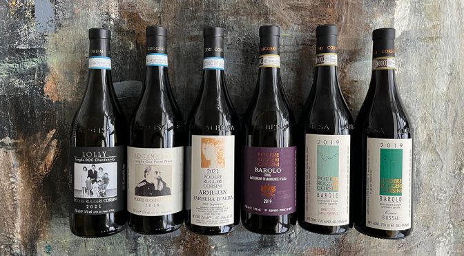 Houlberg smager … en stor håndfuld vine fra Podere Ruggeri Corsini i Monforte d’Alba