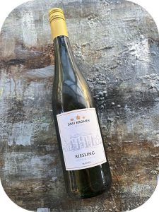 2022 Drei Kronen Kellerei, Riesling Medium Sweet, Mosel, Tyskland