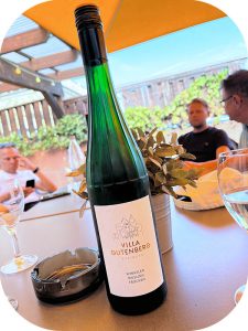 2023 Weingut Villa Gutenberg, Winkeler Jesuitengarten Riesling Kabinett Trocken, Rheingau, Tyskland