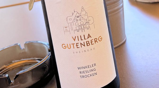 2023 Weingut Villa Gutenberg, Winkeler Jesuitengarten Riesling Kabinett Trocken, Rheingau, Tyskland