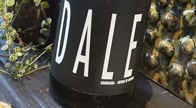 2023 Viñadores de Gredos, Dale Garnacha, Madrid, Spanien