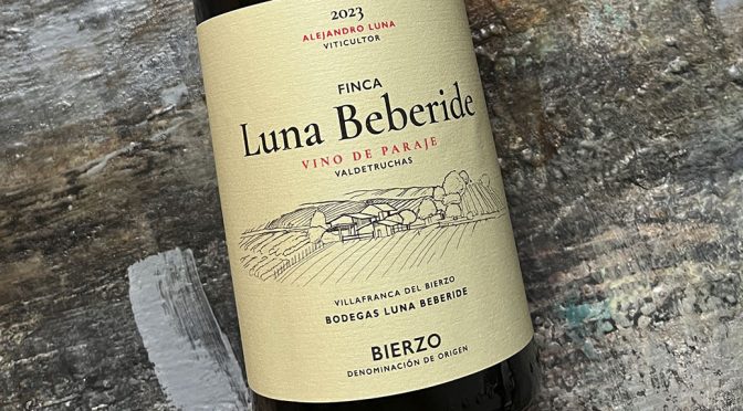 2023 Bodegas Luna Beberide, Finca Luna Beberide Vino de Paraje, Bierzo, Spanien
